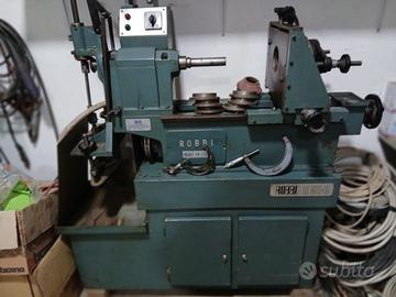 tornio per rettifica