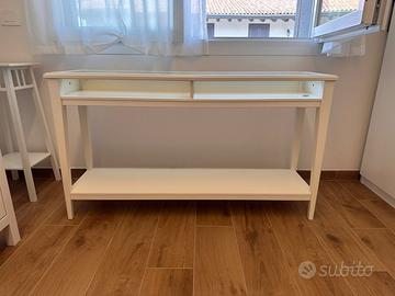 Consolle ikea LIATORP e piedistallo ikea piante