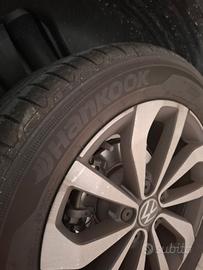 Hankook 215/55 r17