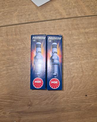 Candele iridio ricambio per Ducati Scrambler 