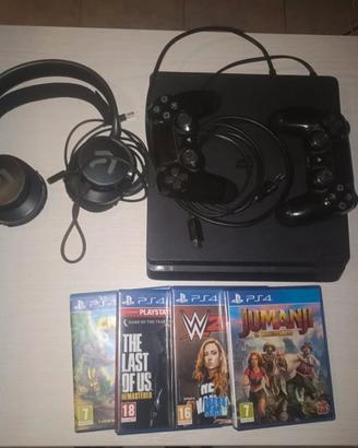 PS4 usata - 2 controller, cuffie gaming,  5 giochi