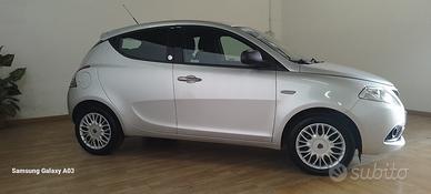 Lancia Ypsilon 1.2 GPL Ecochic