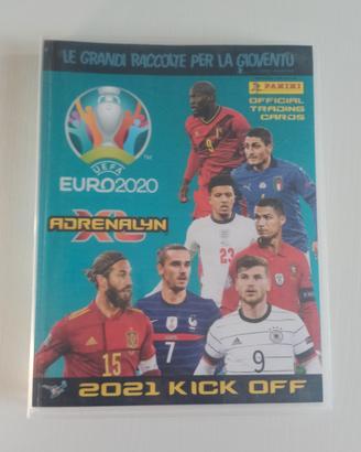 Album Adrenalyn UEFA Euro 2020 Panini con 200 card