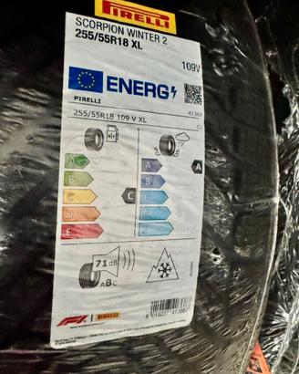 4 gomme invernali Pirelli Scorpion Winter 2 255/55