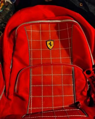Zaino ferrari