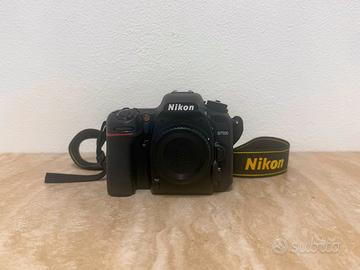 Nikon D7500