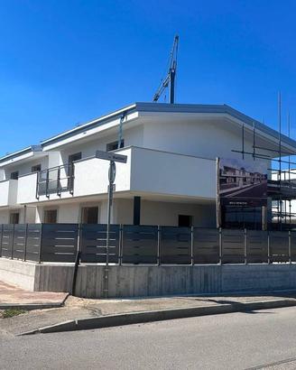 Villa di 167 m² con 5 locali e box auto a Rivalta 