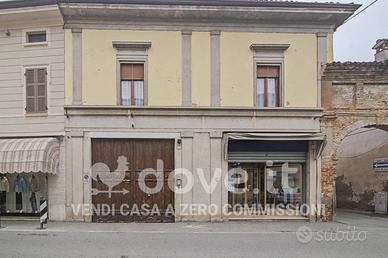 Appartamento Via Emilio Caldara, 16, 26015, Soresi