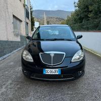 Lancia Ypsilon Multijet 