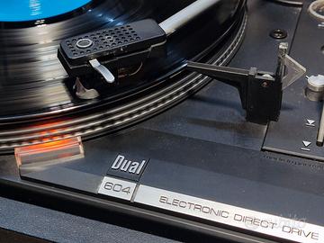 Dual CS-604 Piatto SemiAutomatico Trazione Diretta