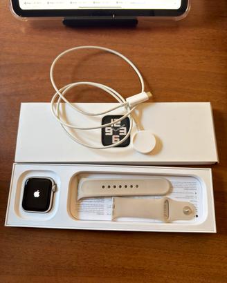 Apple Watch SE 40mm starlight alluminio 2023