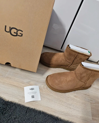 UGG W Classic mini II  EU 38