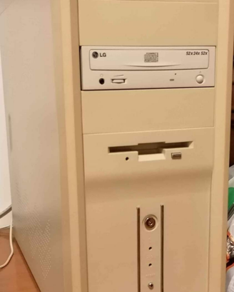 Computer fisso pc tower + portatile Toshiba