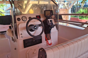 Scafo Ranieri Soverato revolution