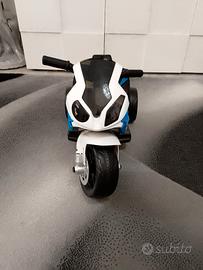 bmw S-1000RR elettrica