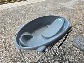 Vaschetta bagnetto CAM con piedistallo