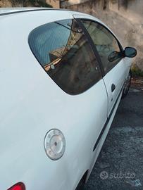 auto Peugeot autocarro 