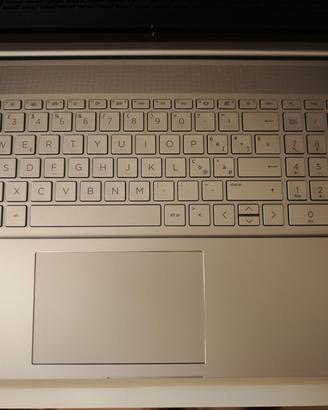 Notebook hp 17.3", 32 gb ram, 1 tb ssd