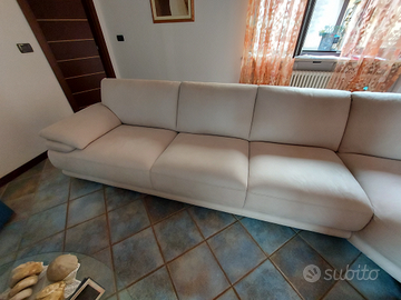 Divano ad angolo
