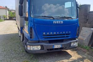 AUTOCARRO CON CASSONE IVECO EUROCARGO EURO 5