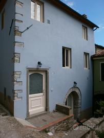 Casa arredata, subito disponibile