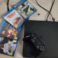 PlayStation 4 con 4 giochi