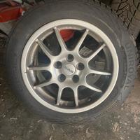 TRENO PNEUMATICI INVERNALI