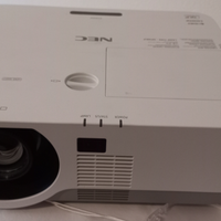 Proiettore Nec full HD 5000 ansi lumens