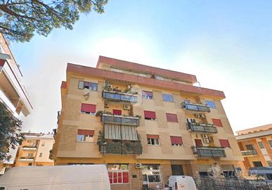 3 LOCALI A CIAMPINO