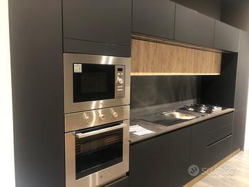 Cucine da magazzino in svendita nuove