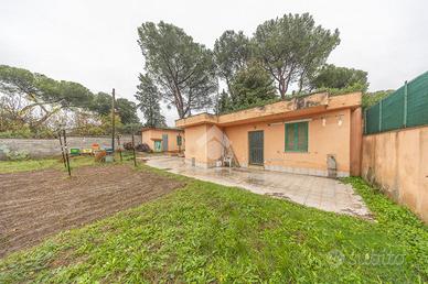 CASA INDIPENDENTE A ROMA