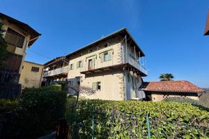 Villetta a schiera di 218 m² con più di 5 locali a
