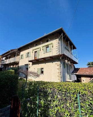 Villetta a schiera di 218 m² con più di 5 locali a
