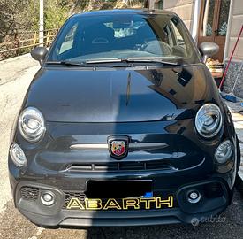 Fiat 500 Abarth 695