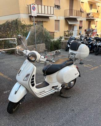 Vespa GTs 300 del 2015
