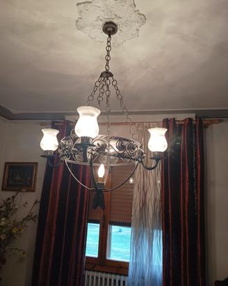 Lampadario ferro battuto e 2 applique da parete