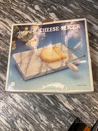 Taglia formaggio