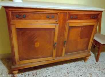 Cassettiera antica, più specchio