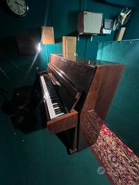 Pianoforte Acustico Cherny