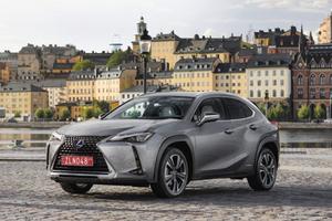 LEXUS UX Full Electric UX Hybrid Business