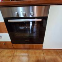 forno come nuovo prezzo 200 euro nn trattabile 