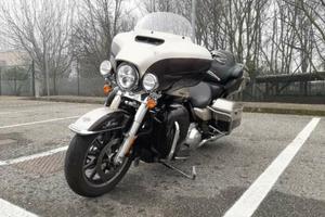 Harley Davidson Electra Glide 107 ultra limited