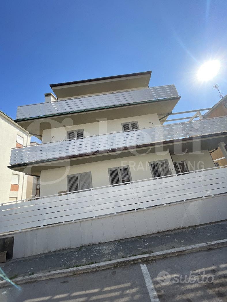 Appartamento Follonica [025/F029VRG] - Vista 4