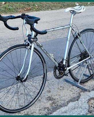 Rossignoli bici stradale struttura acciaio