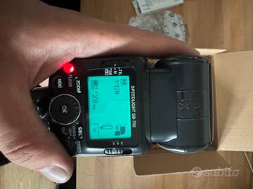 Nikon sb-700 flash speedlight con accessori e scat