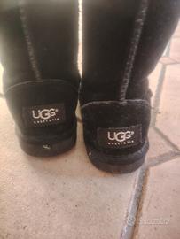 UGG Australia neri bambino/a n.33 in buone condizi