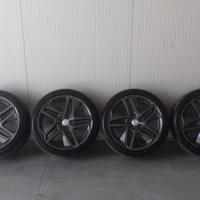 cerchi e gomme da 18" peugeot