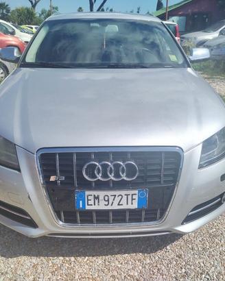 AUDI A3 SPB 1.6 TDI 105 CV CR S tronic Ambition