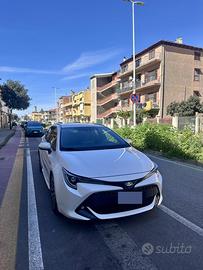 Toyota corolla touring sport 2.0 hybrid style