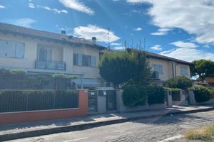 Pinarella settembre ingresso indipendente